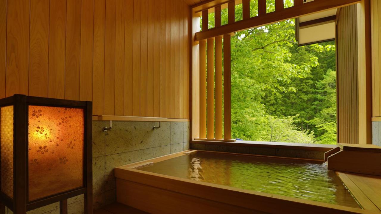 Yukemuri No Yado Inazumi Onsen Yuzawa  Exterior photo