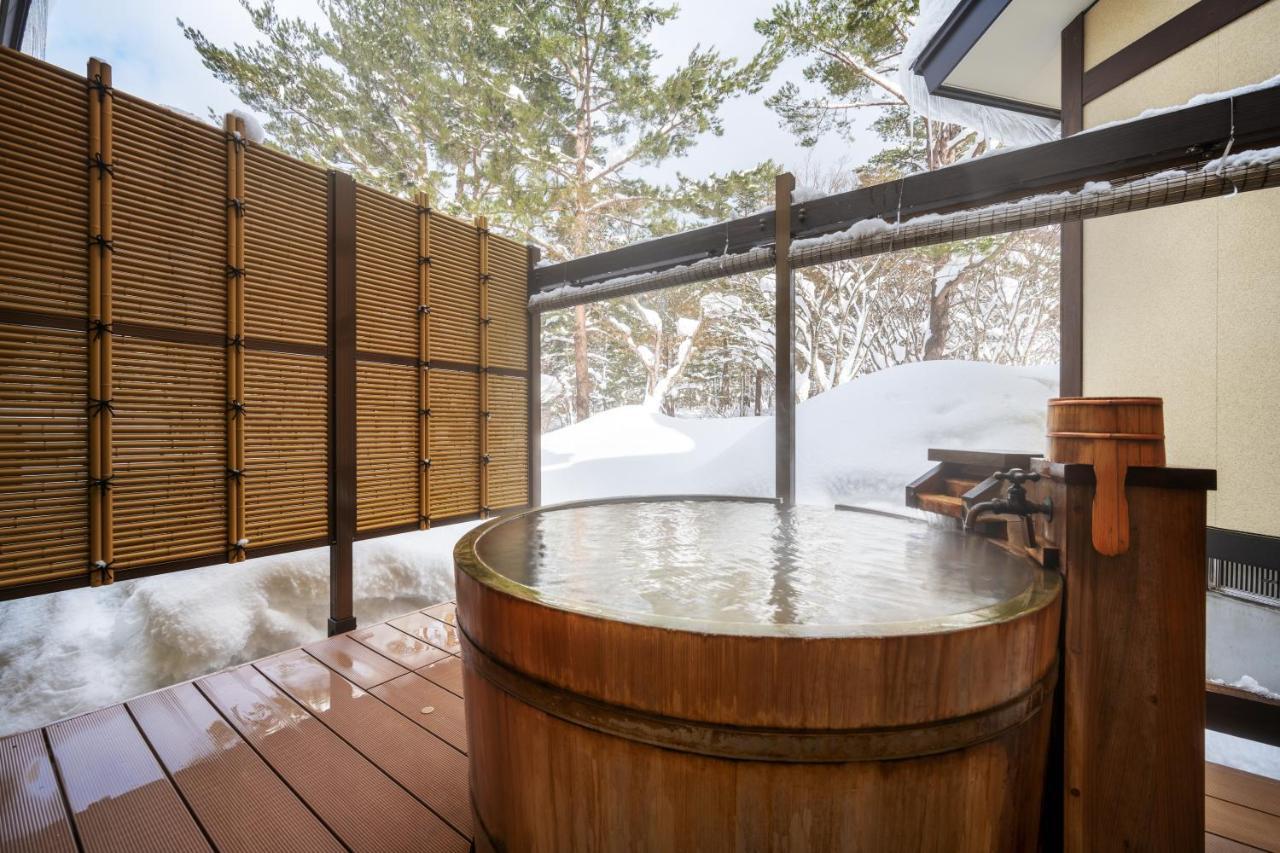 Yukemuri No Yado Inazumi Onsen Yuzawa  Exterior photo