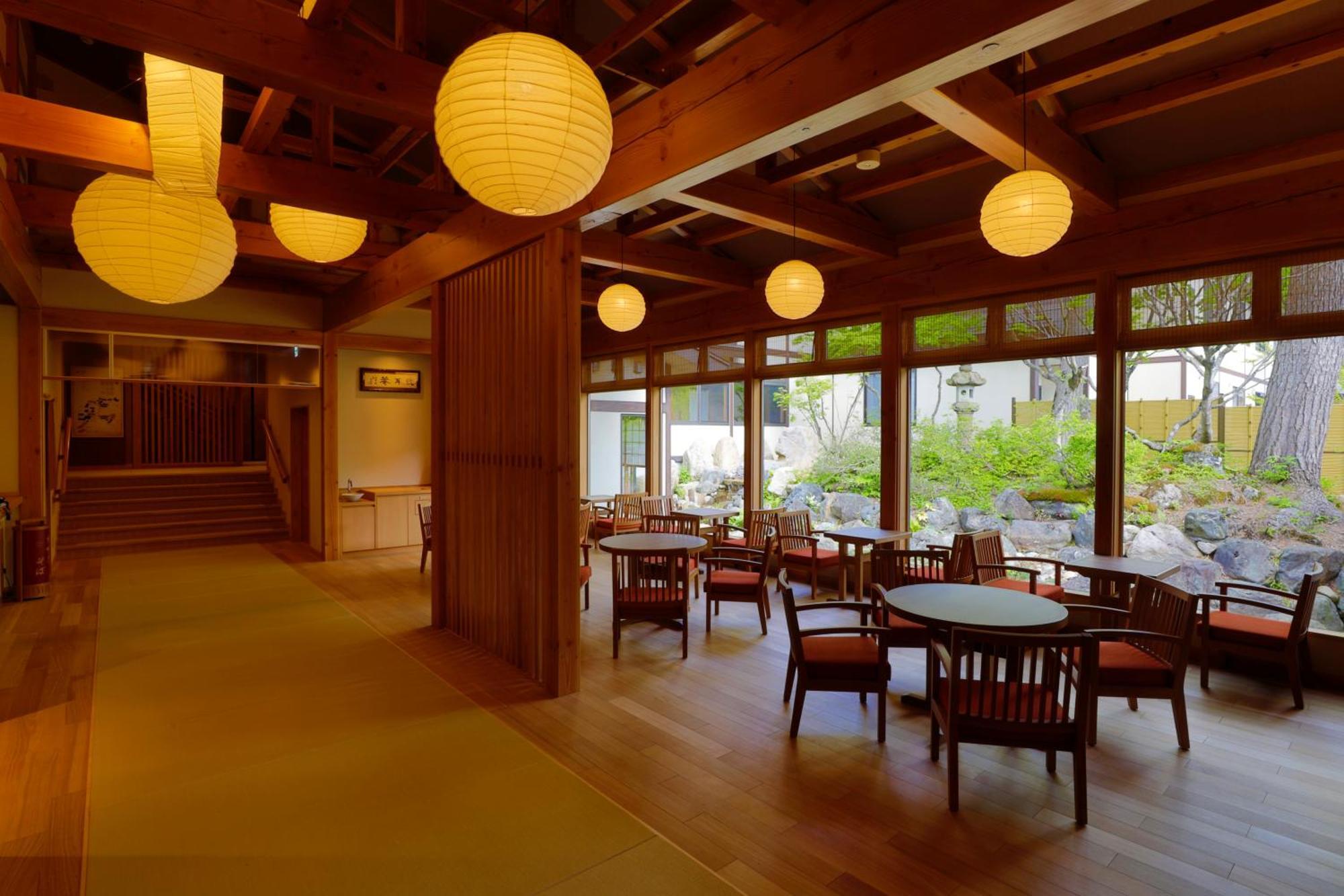 Yukemuri No Yado Inazumi Onsen Yuzawa  Exterior photo