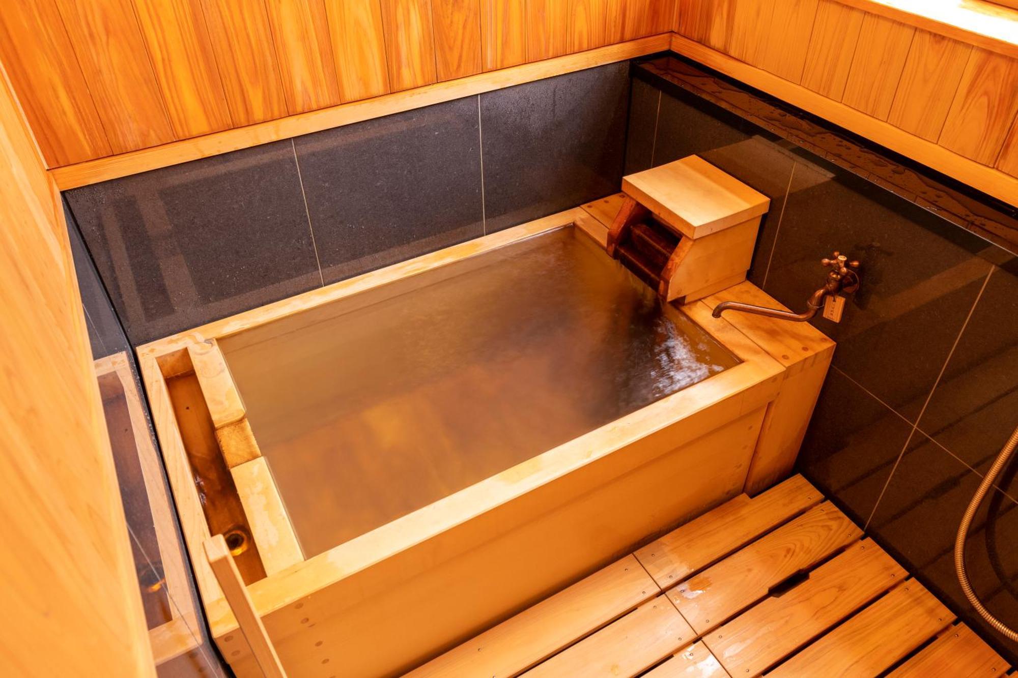 Yukemuri No Yado Inazumi Onsen Yuzawa  Exterior photo